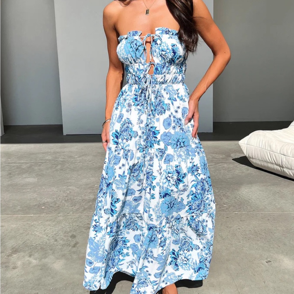 Strapless Blue Floral Sundress - That’s So Fetch
